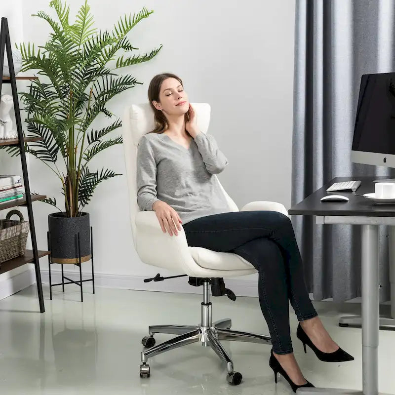 Modern High Back Adjustable Swivel Office Chair with Wheels