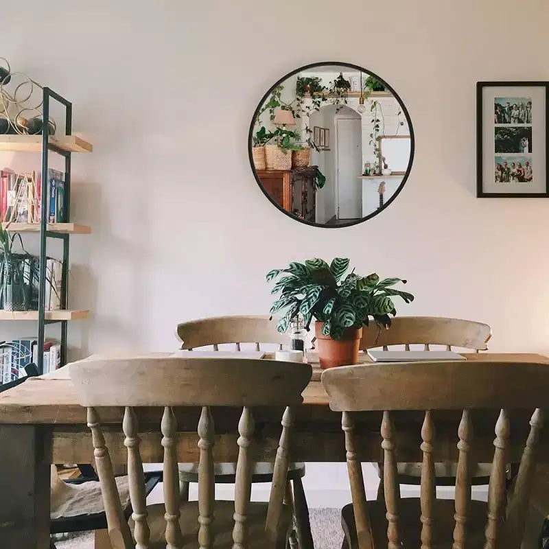 Modern Round Wall Mirror, Black Metal Circle Decorative Mirror for Living Room, Entryway, Bathroom Wall Decor - Panipeachy