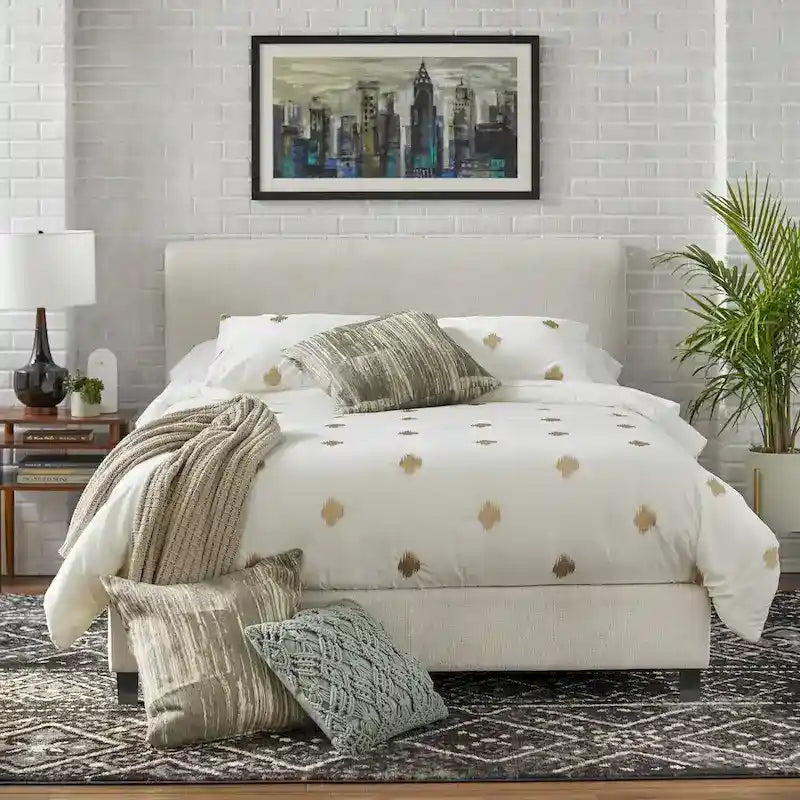 Upholstered Queen Platform Bed, Tufted Headboard, Solid Wood Frame
