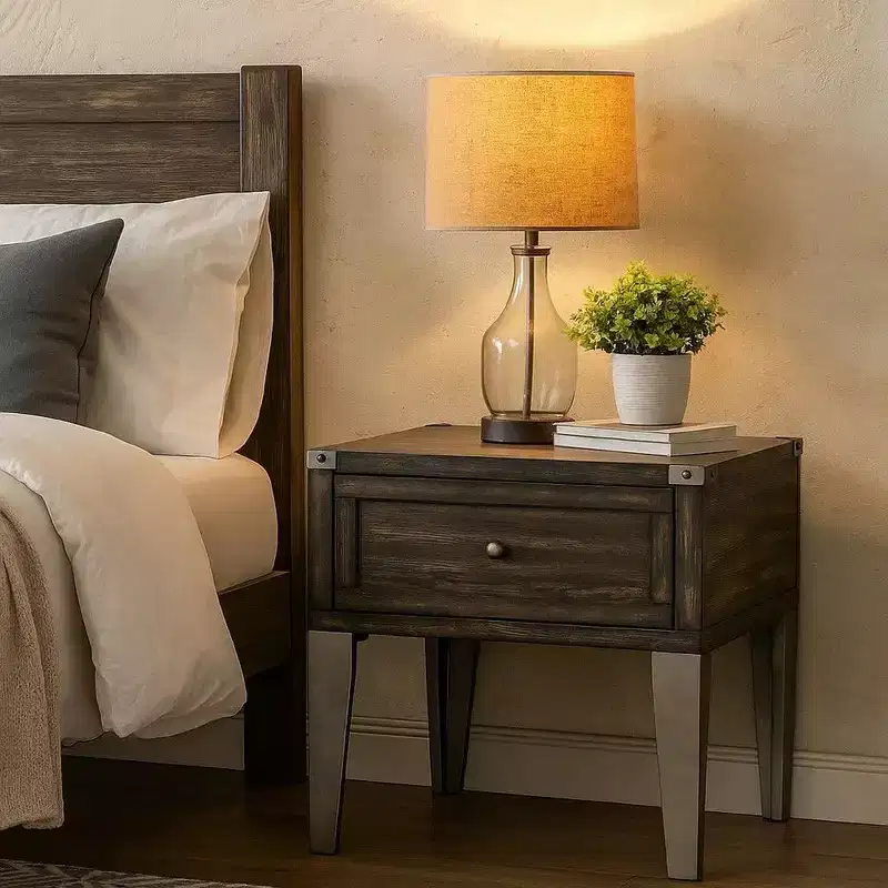 Hampton Style End Table with Marble Top, Pearl White
