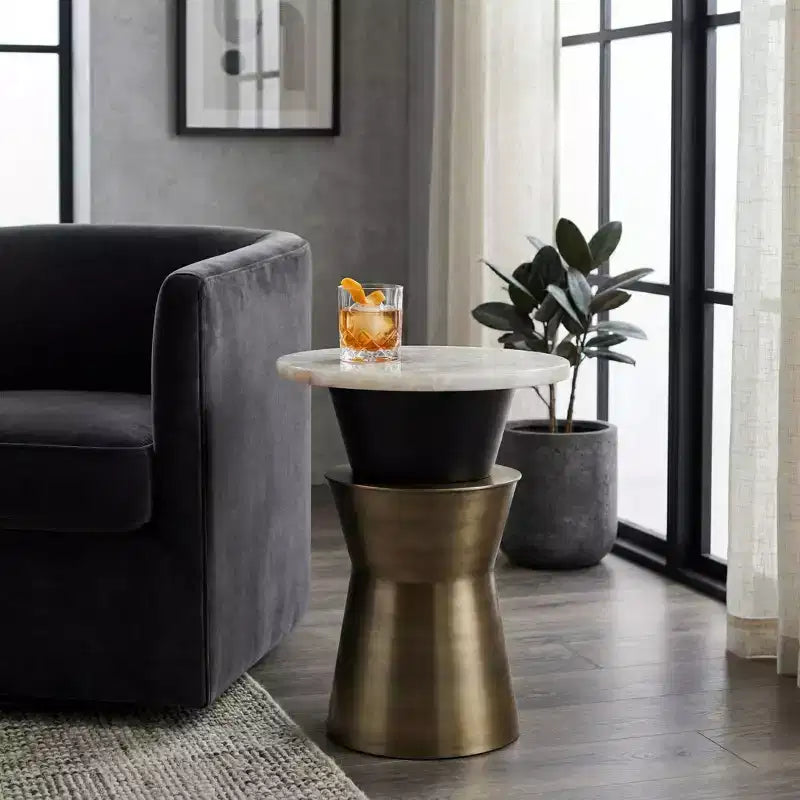 Decorative Round End and Side Table for Small Spaces - Agate Top with Metal Base for Living Room and Bedroom Decor - 20, Gold & White