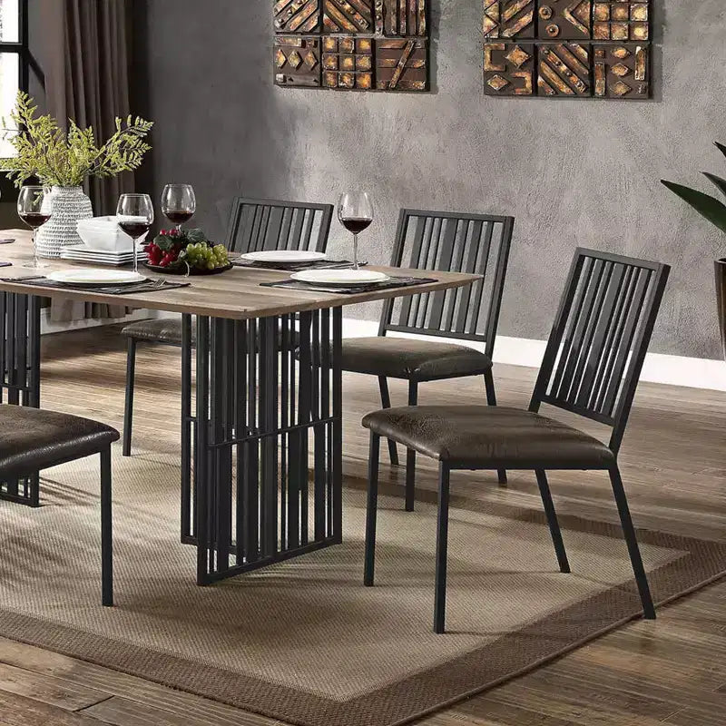 Simple Relax Set of 2 Synthetic Leather and Metal Side Chairs in Black