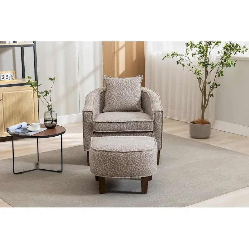 Mid-Century Modern Club Accent Chair with Tufted Back and Round Arms