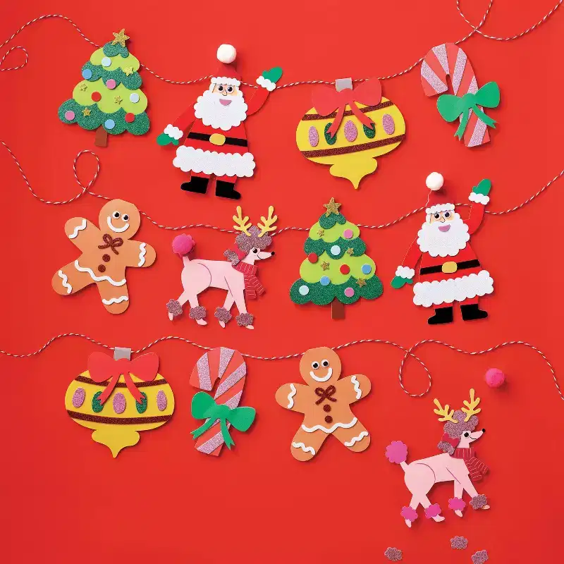 Christmas Craft Holiday Icons Garland Activity Kit - Mondo Llama™