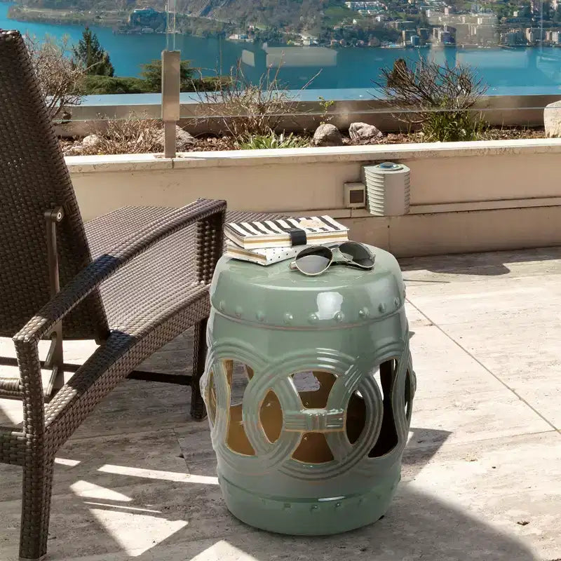 NAYSAYE End Table with Fretwork Design, Decorative End Table for Home Lawn Garden Patio, Green, 11.5*17.25*11.5