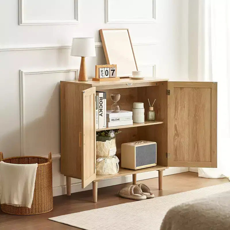 VEVOR Rattan Cabinet, Rattan Storage Cabinet with 2 Magnetic Doors and Adjustable Shelves, Sideboard Buffet Cabinet for Hallway, Entryway, Natural